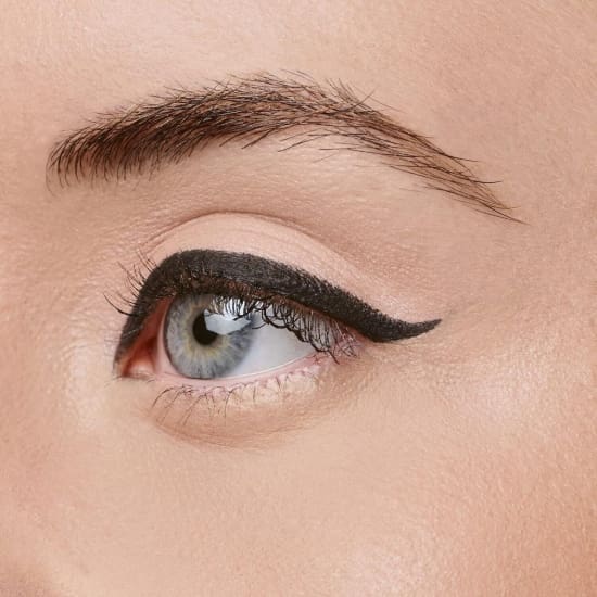 ESSENCE Kajal Pencil Eye Pencil EyeLiner BLACK 01 eye liner wooden - Health & Beauty:Makeup:Eyes:Eyeliner