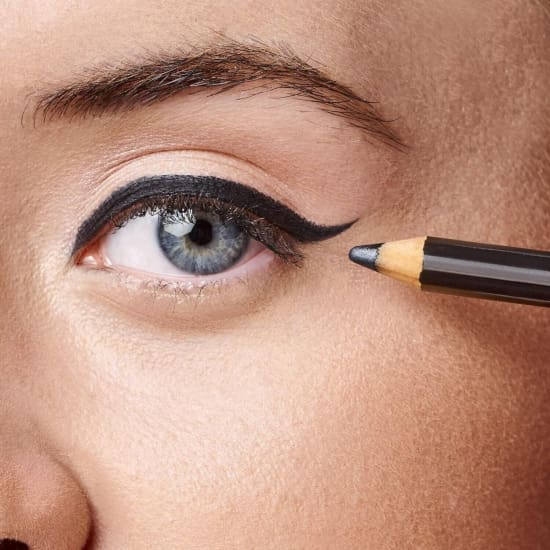 ESSENCE Kajal Pencil Eye Pencil EyeLiner BLACK 01 eye liner wooden - Health & Beauty:Makeup:Eyes:Eyeliner